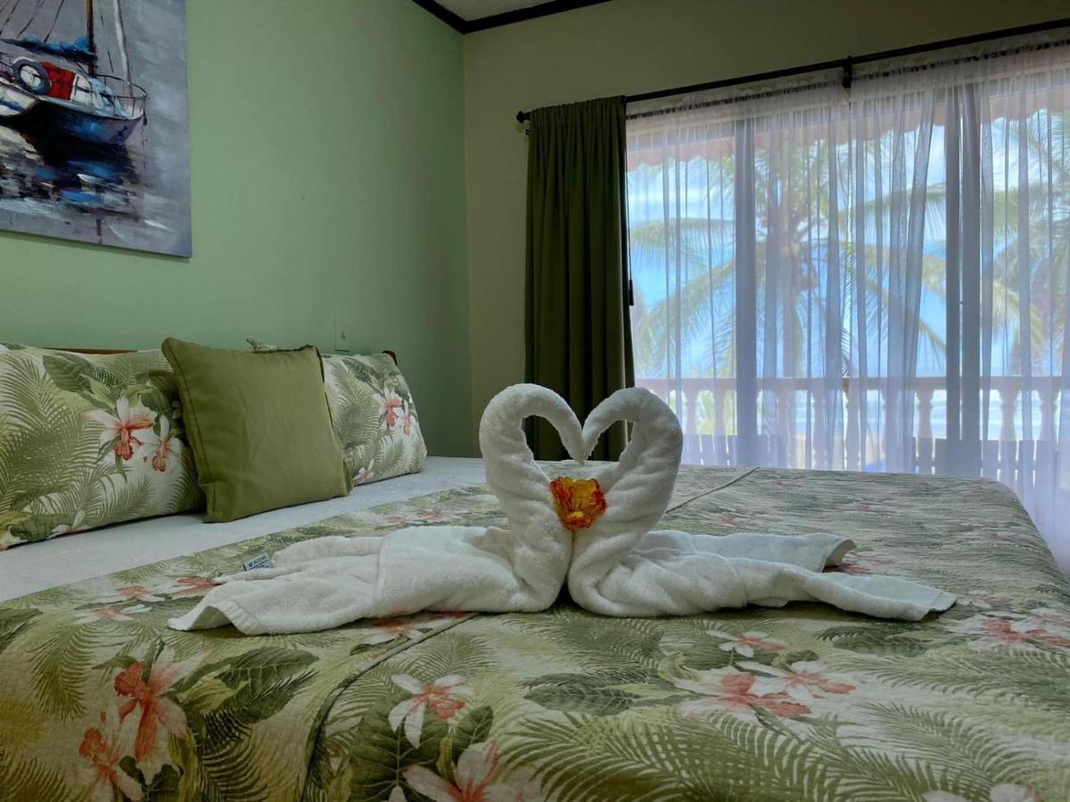Hotel Delfin Playa Bejuco เอสเตริโญส เอสเต ภายนอก รูปภาพ