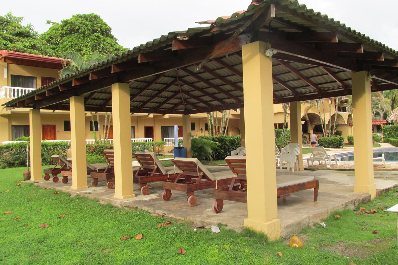 Hotel Delfin Playa Bejuco เอสเตริโญส เอสเต ภายนอก รูปภาพ