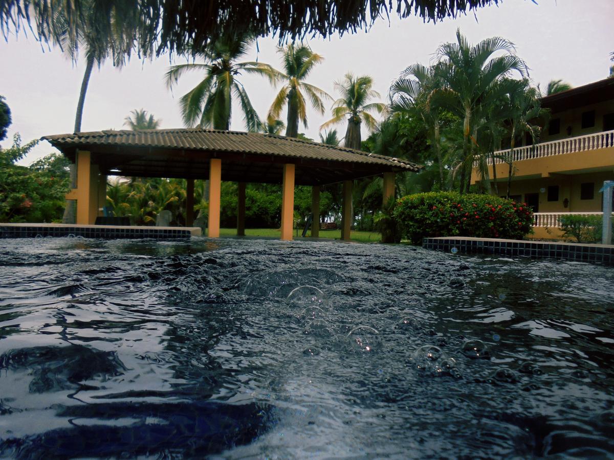 Hotel Delfin Playa Bejuco เอสเตริโญส เอสเต ภายนอก รูปภาพ